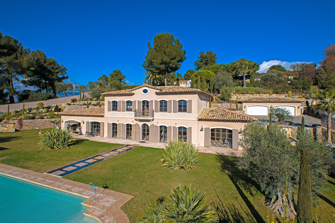 Panoramic villa mougins